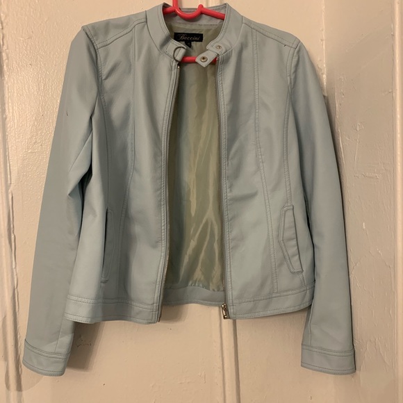 Women’s Medium size Jacket - Picture 2 of 3